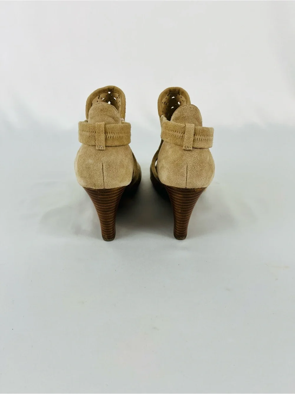 Cole Haan Edie Wedge Peep-toe Sandals Side Cutouts Stacked Wedge Heel Tan Sz 7